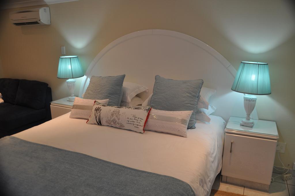 King Palm Self-Catering Suite Дурбан Номер фото